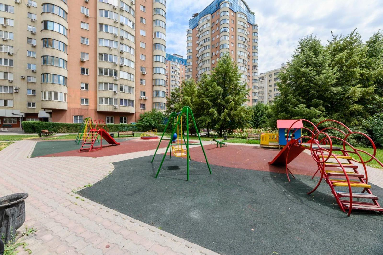 428 Апартаменты в центре Отлично подходят для командированных и туристов Алмати Екстер'єр фото